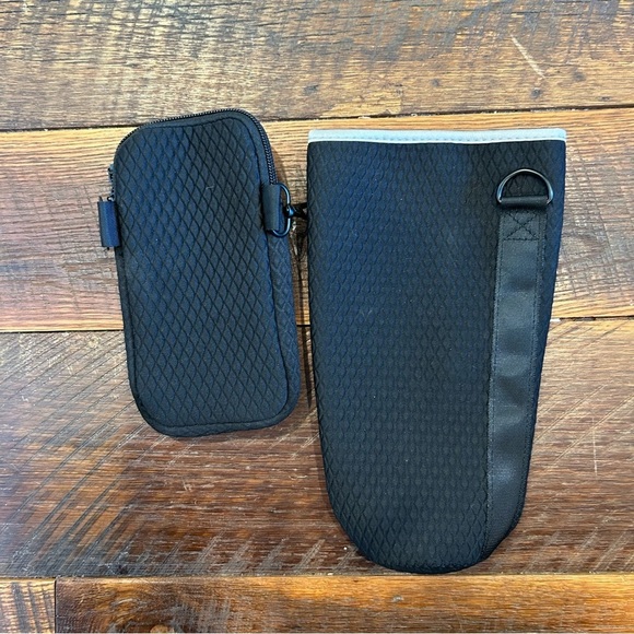 WATER BOTTLE HOLDER FOR 40 oz STANLEY CUP WITH PHONE AND ACCESSORIES PURSE - Picture 3 of 6